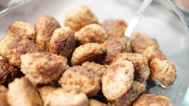 Hemmeligheten bak saftige frikadeller: Tips fra dansk kjøkken